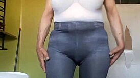 i made this video for my lover showing my pussy