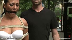 romanian babe flashing in public, can you believe it?