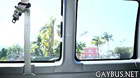 Enjoying a hot bareback blowjob from a guy in POV 😘