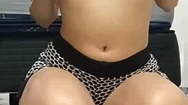 I accidentally sent masturbation fingering video to my boss 😳