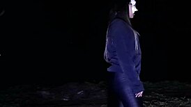 vagabunda chupa pau por 30 dolares da anus por 50 sem camisinha