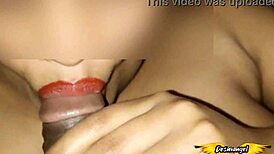 देसी हॉट फ्रेंड की वाइफ मुझे हार्डकोर इंडियन फकिंग पैशन से पागल कर देती है।