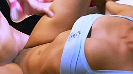 la hijastrastra siempre dispuesta a complacer en momentos intensos con su padrastro