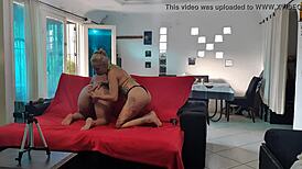 Chamada De Video Lesbo Com A Dupla Paty Bumbum E Fada Mel Puro Tezão