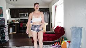 Lesson Three Hundred Twelve With Cute Brunette Babe