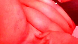 Queensandy squirts on webcam!