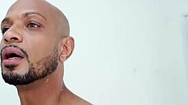 Guys from Rua Seis Fuck with Huge Cocks in Abandoned Warehouse!