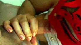 la estudiante ambiciosa y su tutor se acercaron mas de lo que deberian en el apartamento mientras estudiaban juntos