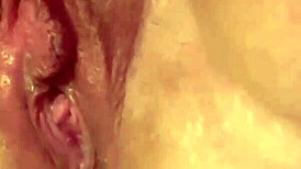 bbw milf cums with her favorite toy