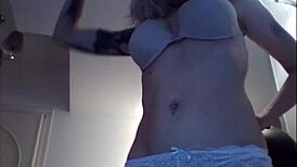 Hot Blonde Shows Naked Body