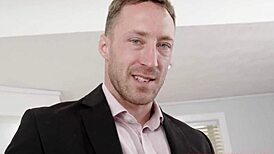 Dude, Mark swore he can't cum from a blowjob, but she proved him wrong until now! 😜