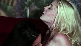 wow, my lesbian stepmother is seducing my hot stepdaughter! 😍