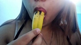 Seductive Chubby Girl Sucks Banana in Deepthroat Solo Fantasy