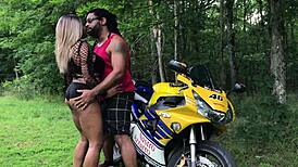 Wanna see Nina Rivera suck Don Whoe outside?