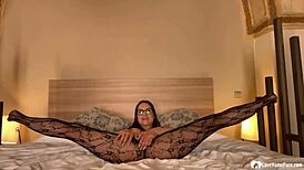 Milf teases with feet in sexy outfit