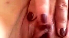 My Ex Girlfriend Masturbates Her Pussy for Me