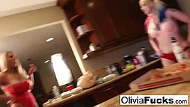 olivia austin anally her late pizza deliver girl leya