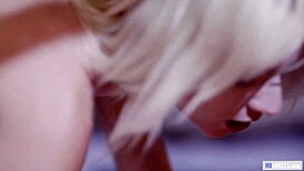 hey jane wilde and jessie saint, i need ya close now