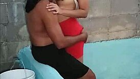 Mi Vecina Es Una Morena Deliciosa Que Le Encanta La Verga En Amateur Scenes