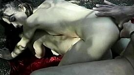 She Visits Hollywood And Gets Fucked In The Forest With Cumshot