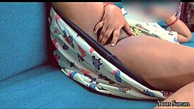 क्या यकीन है स्टीपमॉम डैड से चैट करते हुए फक हुई?!