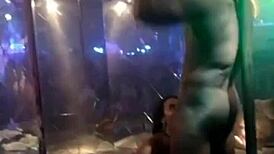 watchin these two gettin freaky live