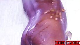 i had a bathrum hokup wit my hornee ebony girlfrend n her big kok frend