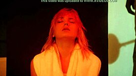 d spa sexy nude blonde sauna experience