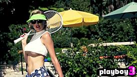 Mom Lindsey gayle evans shows us her stunnimg nude body