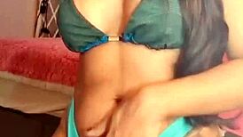 Greluda guides your jerk off with suggestive instructions.