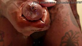 Muscular bodybuilder Hallelujah Johnson in solo session.