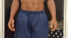 workout 7 with black woman in usa gym 🏋️‍♀️