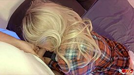 Yo, I’m banging this hot Colombian MILF and cumming on her tight pussy! 😜