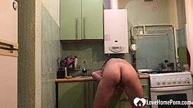 Mature busty brunette fingers herself to orgasm on webcam