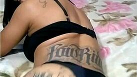 Puta Gostosa Brunette With Big Ass And Sexy Pussy