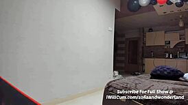 Is this the roundest, most perfect bubble butt you’ll see all day in yoga panties?