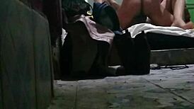 i saw this amateur chick an she knows how to menear it good