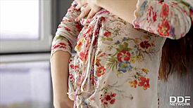 All natural teen Peachy explodes with wild orgasms on toy