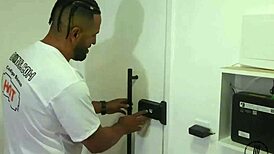 Vitoria Beatriz new video for y’all, damn she hot