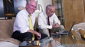 shaved teen 18+ solo shows meaty breasts and ass