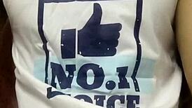 Gay group sex with twinks sucking cocks live