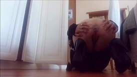 Heyy, you're such a useless fool with that tiny quick penis! 😡