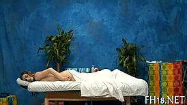 Massage sex in the pool!