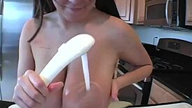 Brandy teen reveals her huge tits while bathing