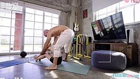 Scarlett hampton trained by duncan saint intensely