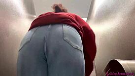 follow my big butt to the toilet, brunette bbw chubby horny in bathroom 😘