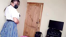 Porno De Estudiantes La Zorra De Matematicas Realiza Porno Casero Despues De Clase Es El Pasatiempo Que La Educa Para Hacer Actriz Porno En Su Futuro Porno De Estudiantes