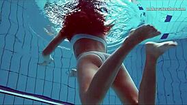 Aquatic beauty reveal silky smooth nether regions European