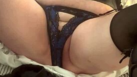 Doing It For My Juices With Brunette Squirting?