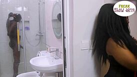 Horny Madam Makes Gateman Fuck Her Hard, Squirting So Many Times While Oga's Busy